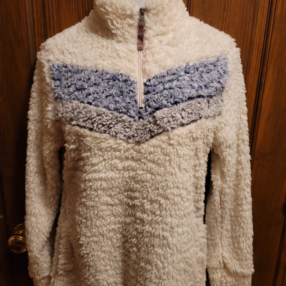 Weatherproof Sz S Warm Fuzzy Pull Over Zip Neck with Pockets